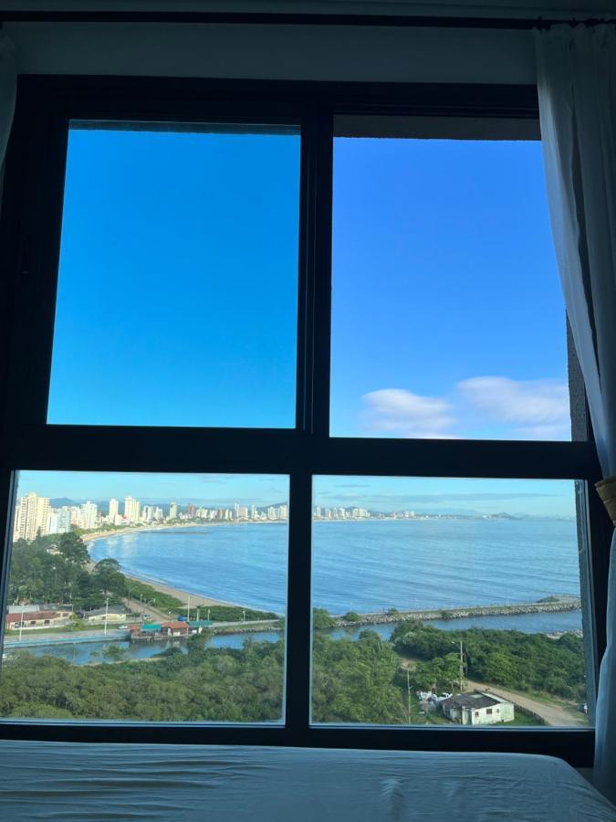 Apartamento Novo Frente Mar Com Piscina Em Home Club 佩尼亚 外观 照片